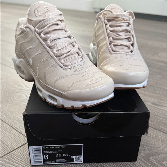 Nike air max plus - Picture 1 of 4